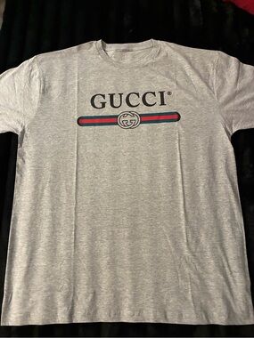 New Men’s Luxury Graphic Light Gray T-shirt Size XL